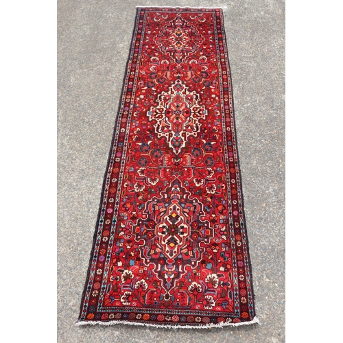 Appraisal: Hand knotted pure wool Persian hamedan carpet approx cm x