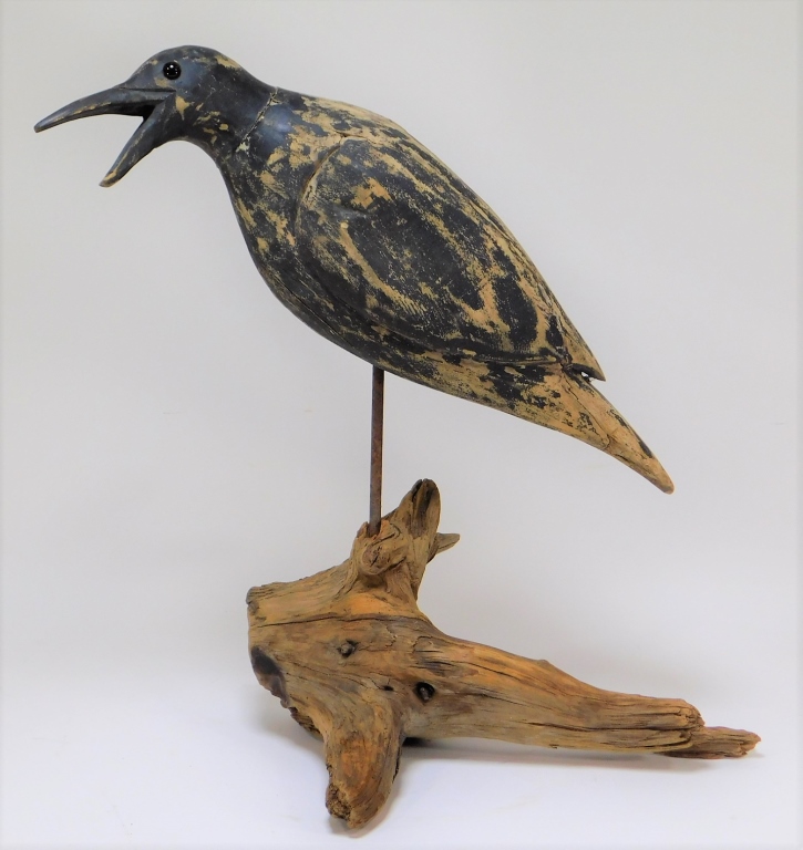 Appraisal: LARGE AMERICAN FOLK GLASS EYE WOOD CROW BIRD DECOY United