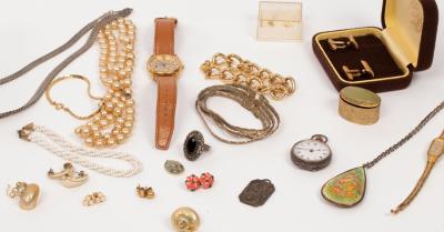 Appraisal: A quantity of costume jewellery and watches including a lady's