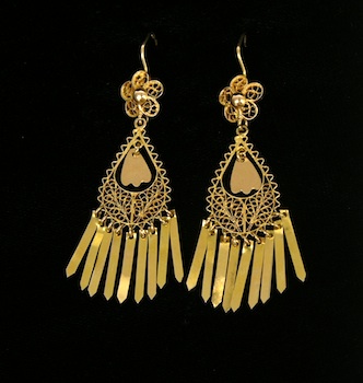 Appraisal: A Pair Ladies' Gold Wire Earrings Tested as k yellow