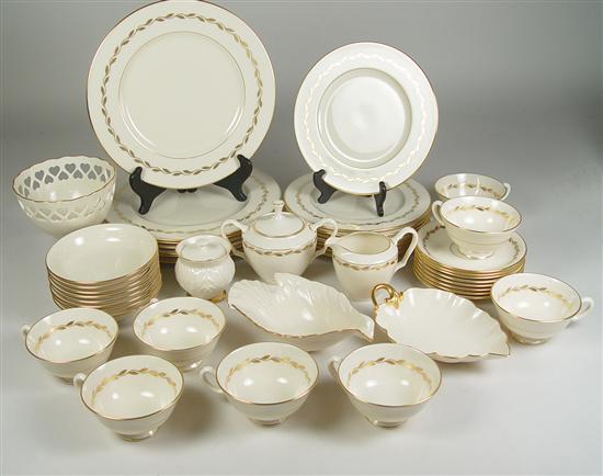 Appraisal: Lenox Gold Wreath China Seven luncheon plates eight salad plates