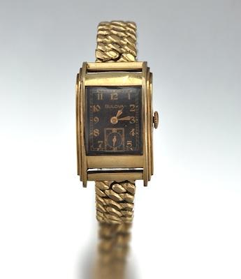 Appraisal: A Gentleman's Vintage Bulova Wristwatch k rolled gold case with