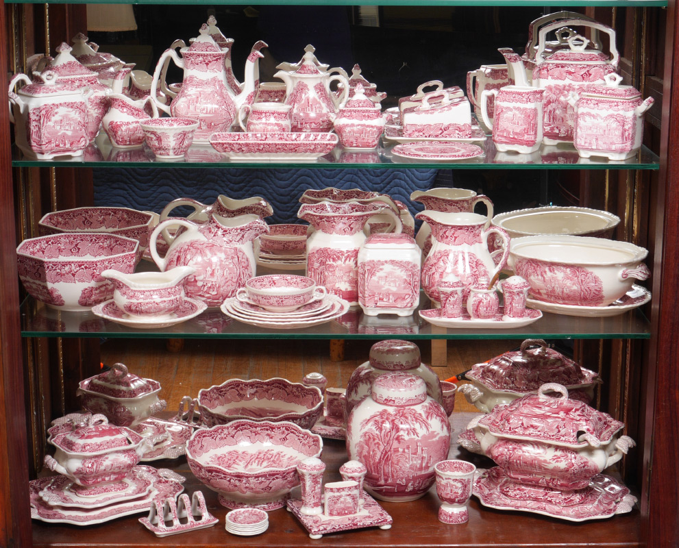 Appraisal: MASON'S RED TANSFER VISTA IRONSTONE Approx pieces to include the