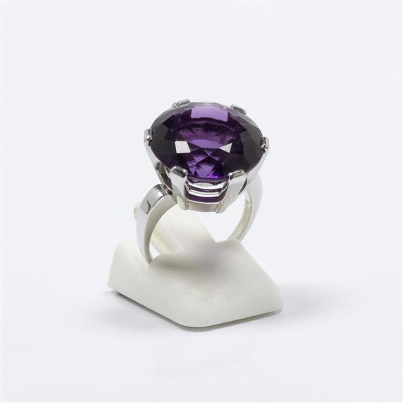 Appraisal: AMETHYST RING BURCH Platinum Plain modern ring the top set