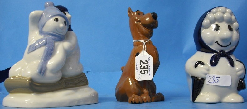 Appraisal: Wade Figures Mrs Snowman Snowmen Tabogganing and Scooby Doo Figure