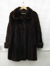 Appraisal: A mink coat in good condition Size large