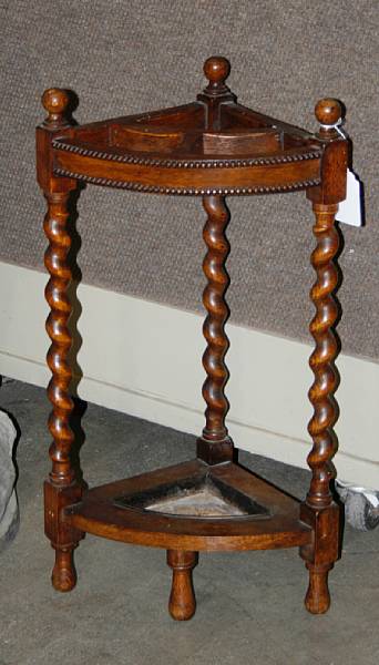 Appraisal: A fanback Windsor chair an oak corner stick stand and