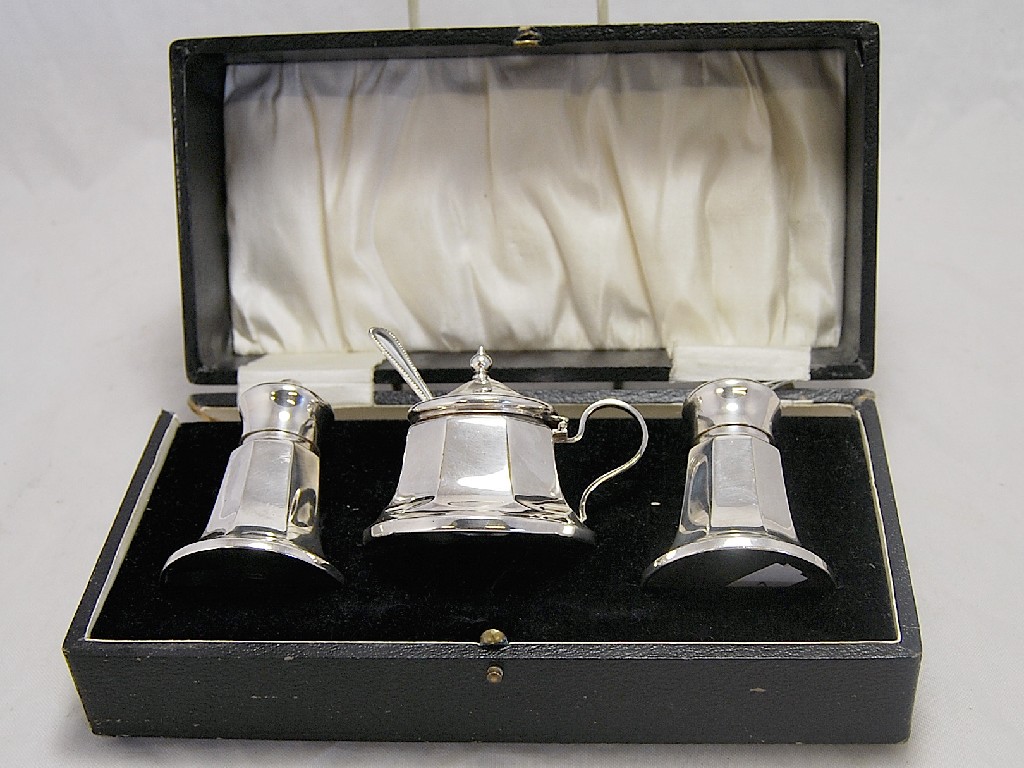 Appraisal: Three piece lighthouse style condiment set in fitted case