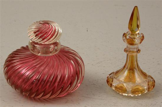 Appraisal: Early twentieth century ruby glass perfume bottle and a yellow