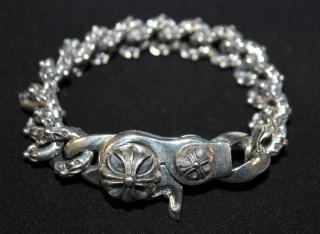 Appraisal: Chrome Hearts men's sterling silver bracelet Chrome Hearts men's sterling