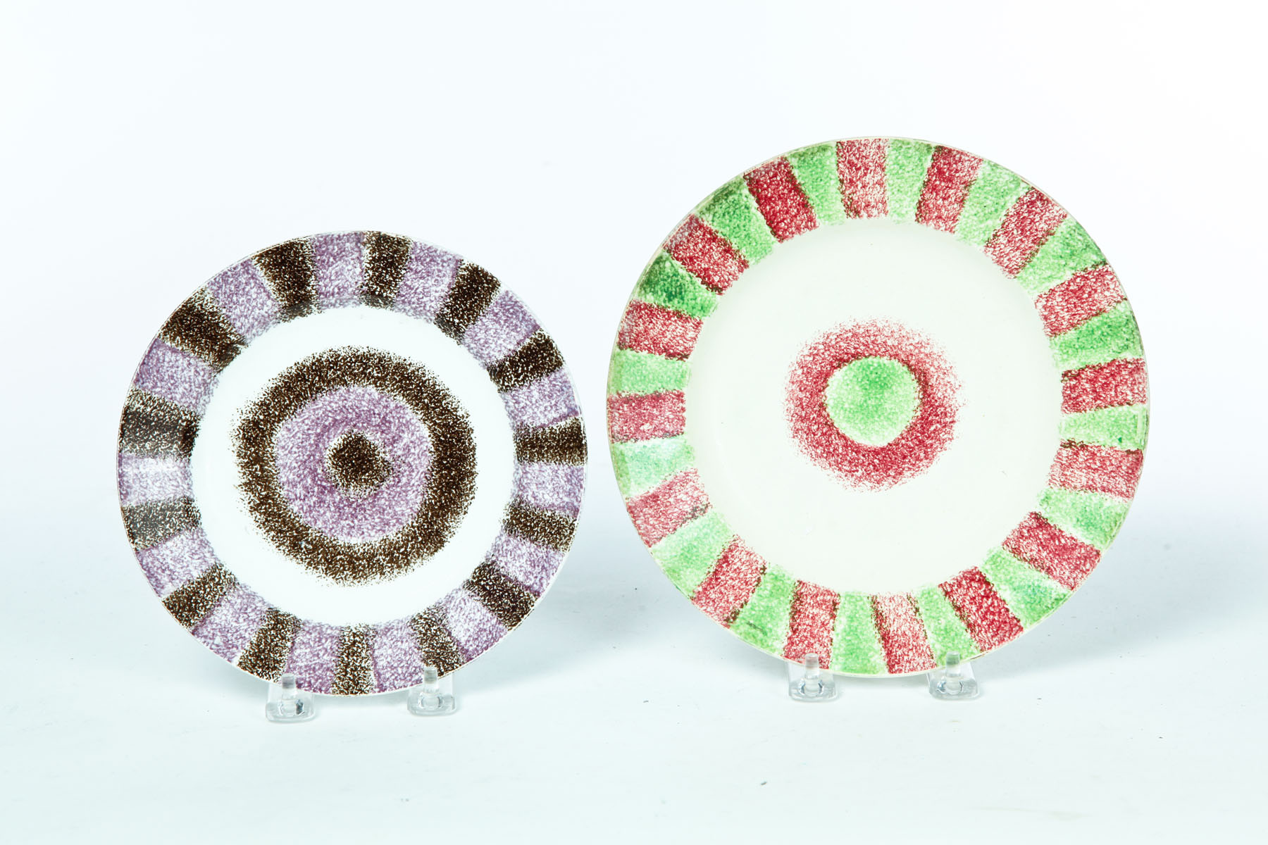 Appraisal: TWO RAINBOW SPATTERWARE PLATES England nd quarter- th century Both