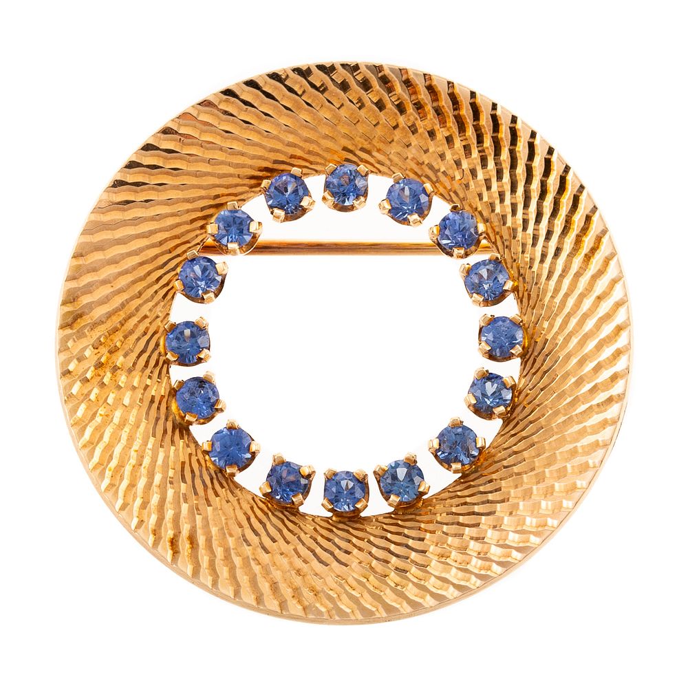 Appraisal: A Vintage K Circle Brooch with Sapphires Vintage K yellow