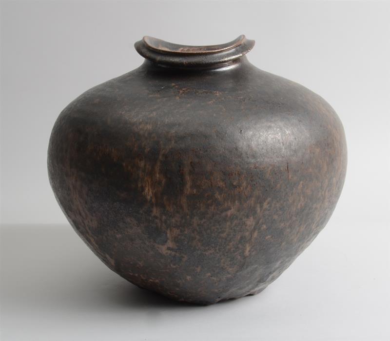 Appraisal: PAUL CHALEFF b MEDIUM CERAMIC JAR Glazed stoneware jar with