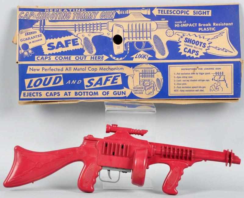 Appraisal: Plastic Premier Radar Raider Space Rifle Toy Description American In