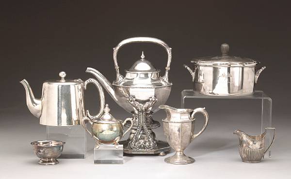 Appraisal: A group of plated items Comprising five piece beaded tea