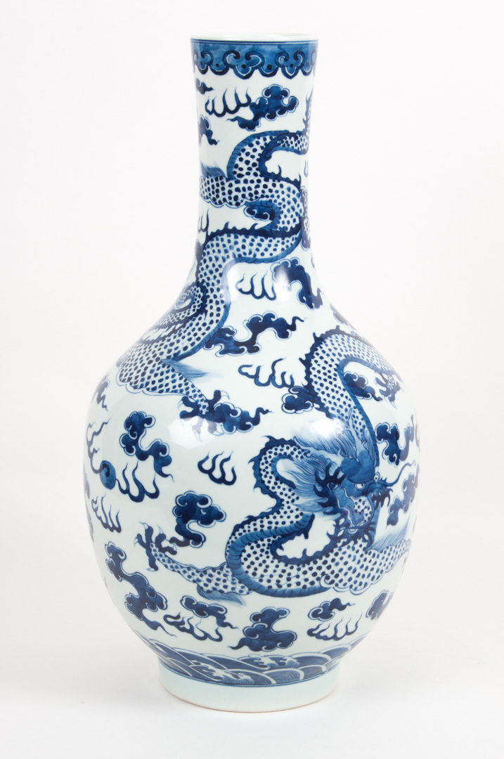 Appraisal: Chinese blue and white porcelain vase dragon decoration signed with