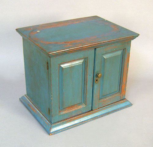 Appraisal: Reproduction painted dresser box h w