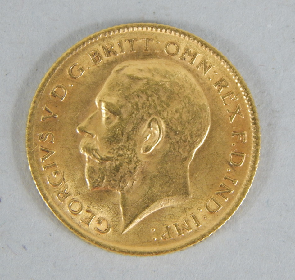 Appraisal: A George V gold half sovereign