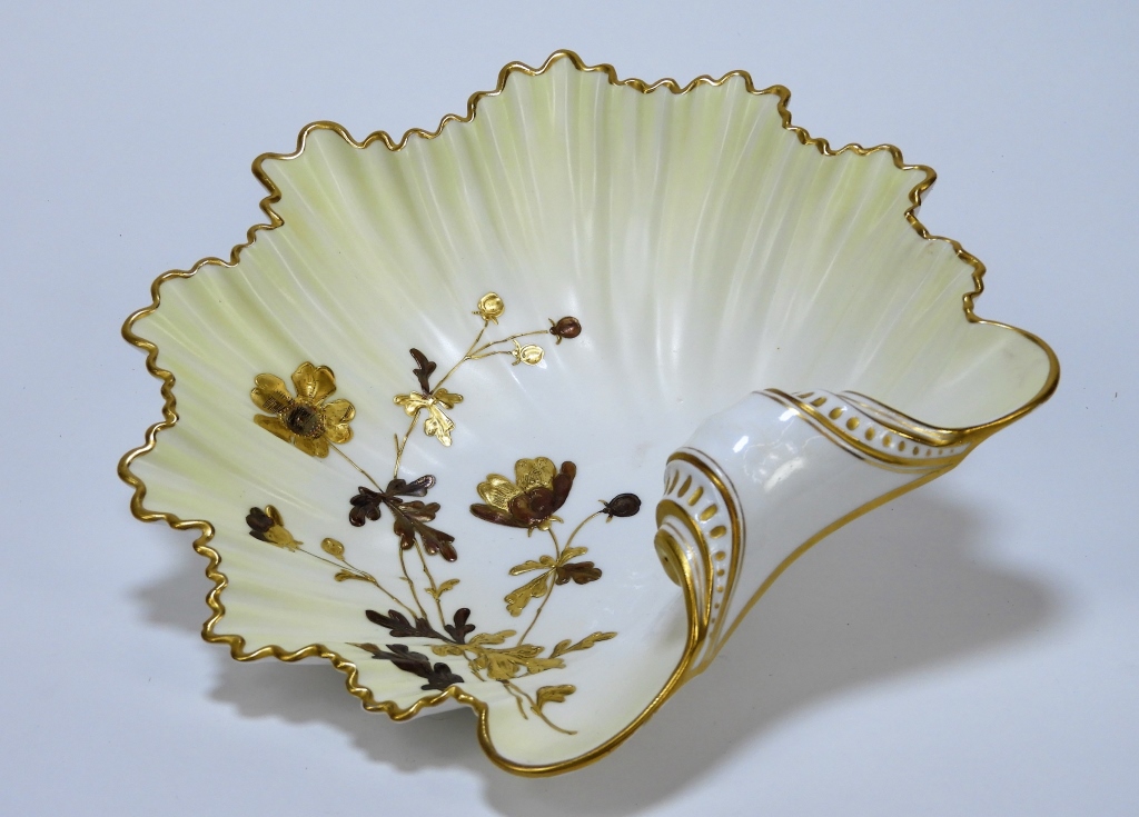 Appraisal: LOTUS WARE GILT FLORAL PORCELAIN CLAM SHELL DISH United States