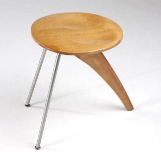 Appraisal: An Isamu Noguchi ''Rudder'' stool model IN Designed unsigned Isamu