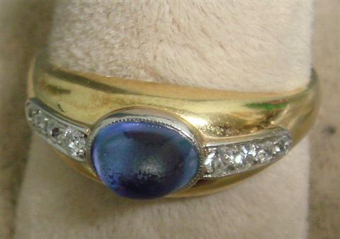 Appraisal: Unmarked YG ladies ring cabochon sapphire with small diamonds tests