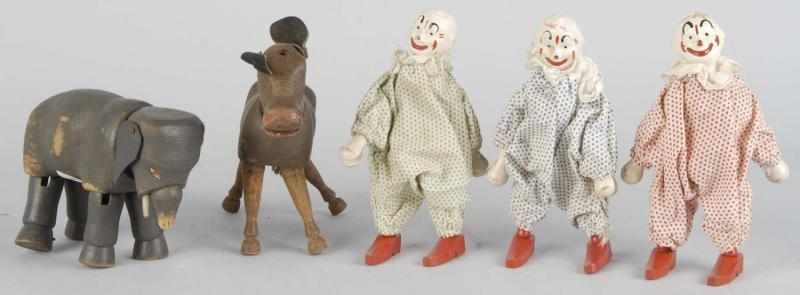 Appraisal: Lot of Schoenhut Clown Animal Figures Description Includes three later