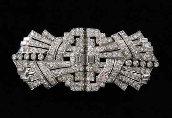 Appraisal: A 's ct white gold double clip brooch of geometric