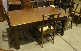 Appraisal: A Chippendale style mahogany dining table cm long cm wide