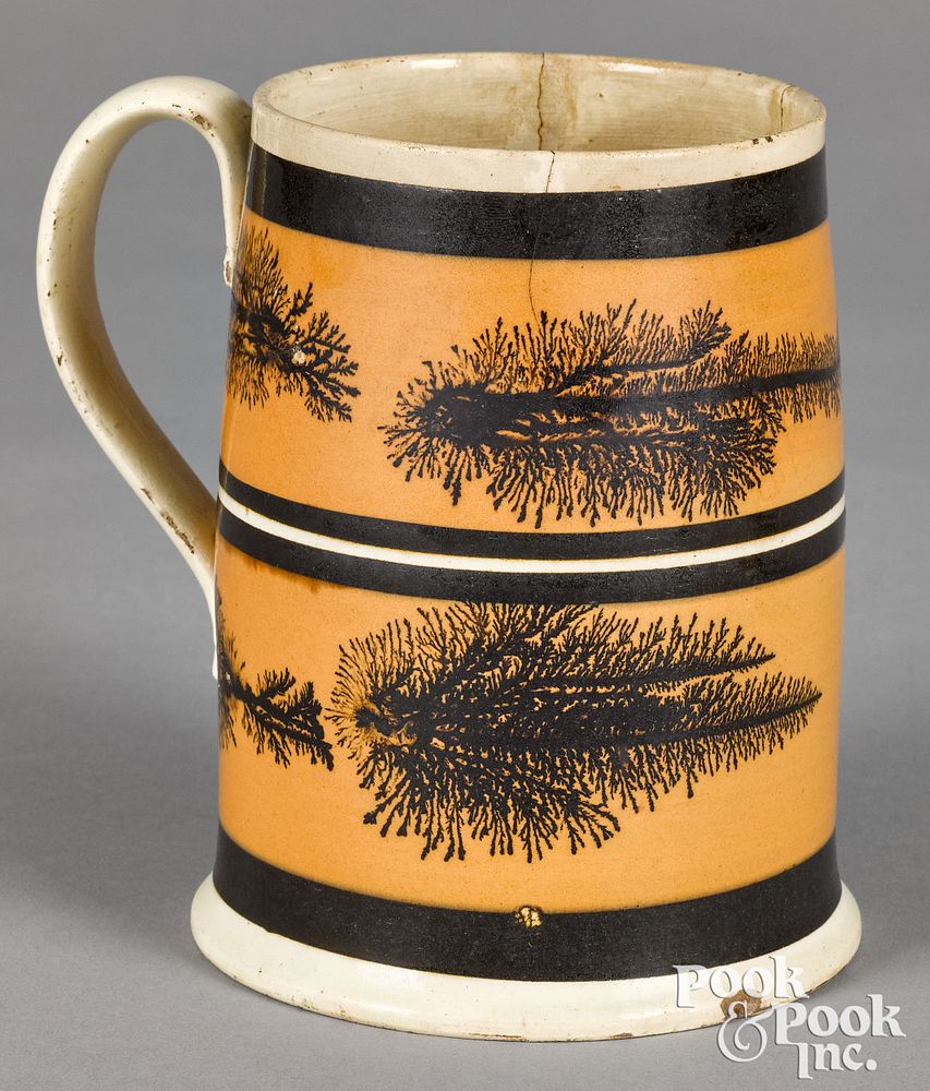 Appraisal: Mocha mug with seaweed decoration Mocha mug with seaweed decoration