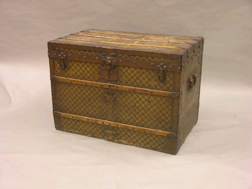 Appraisal: A Louis Vuitton cabin trunk wood and metal bound with