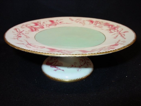 Appraisal: PAIR PORCELAIN CAKE PLATES WITH DECORATED BORDER A NCSL Victoria