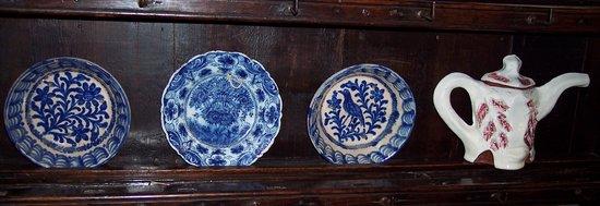 Appraisal: Two faience blue and white bowls a side plate and