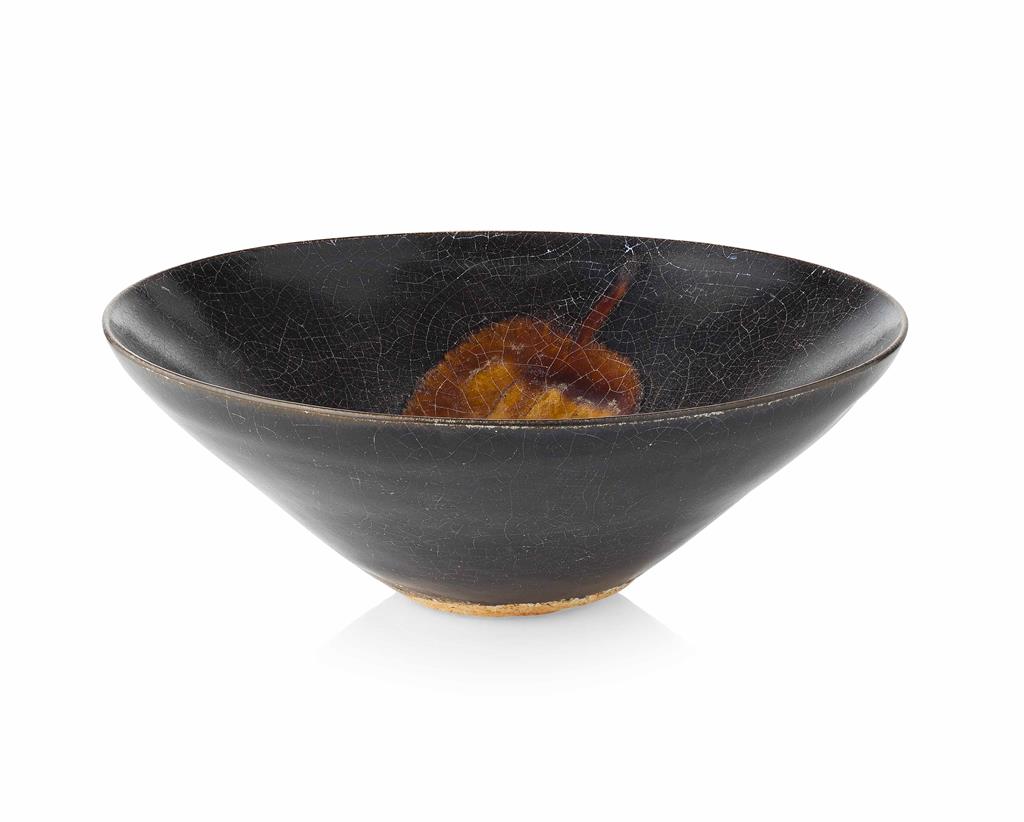 Appraisal: JIZHOU 'LEAF' BOWL SONG DYNASTY the flared sides covered in