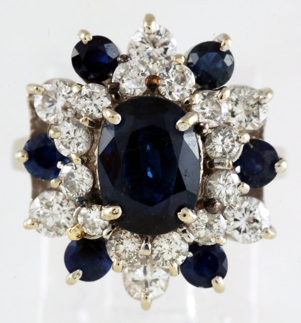 Appraisal: K white gold mounting One oval sapphire carat rich blue