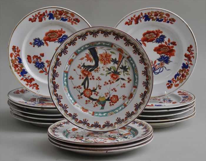 Appraisal: TWELVE CHAMBERLAIN WORCESTER PORCELAIN PLATES AND FOUR IRONSTONE PLATES The