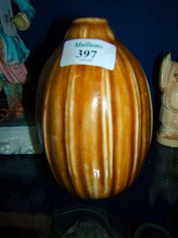 Appraisal: A Royal Doulton vase of gourd form