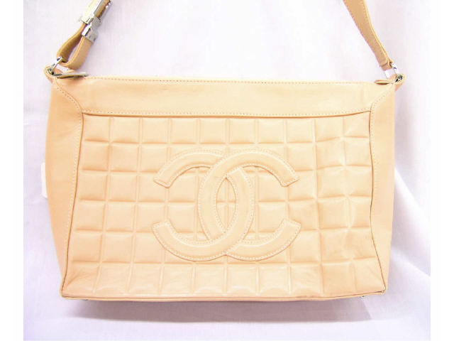 Appraisal: Chanel handbag quilted peach leather with leather strap wear consistent