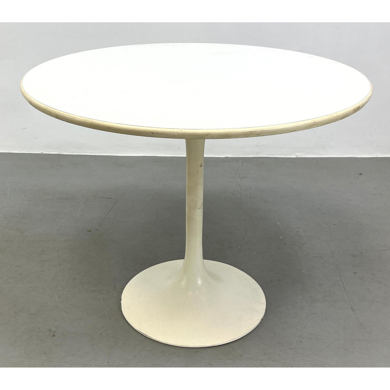 Appraisal: Saarinen style Tulip Laminate Top Dining Table Dimensions H inches