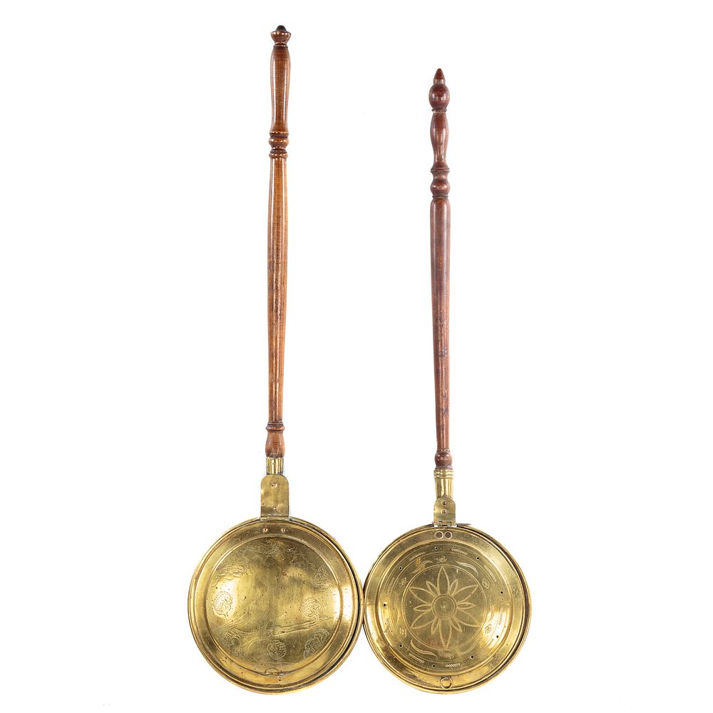 Appraisal: Two American Brass Bed Warmers Circa - circular and hinged