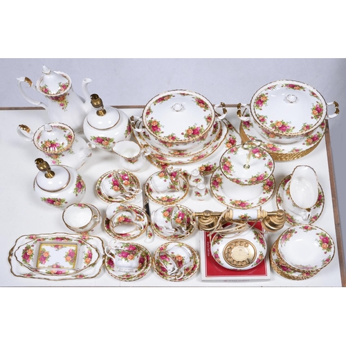 Appraisal: An extensive Royal Albert Old Country Roses pattern tea and