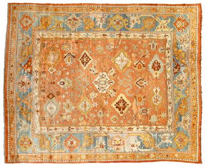 Appraisal: Oushak rug rectangular central panel with stepped diamond on pale