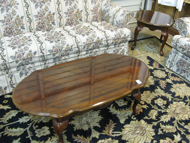 Appraisal: THREE-PIECE LIVING ROOM TABLE SET Queen Anne Style c comprising