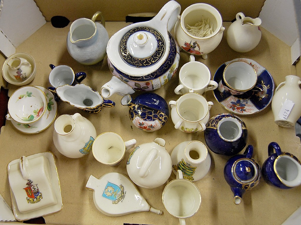 Appraisal: A small box of crested wares and other miniature china