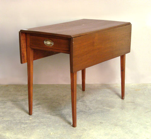 Appraisal: Federal walnut Pembroke table early th c h w d