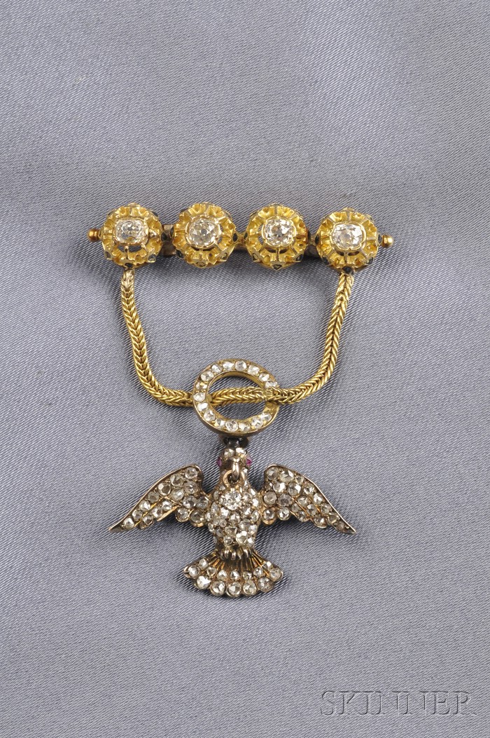 Appraisal: Antique kt Gold and Diamond Bird Brooch designed as a