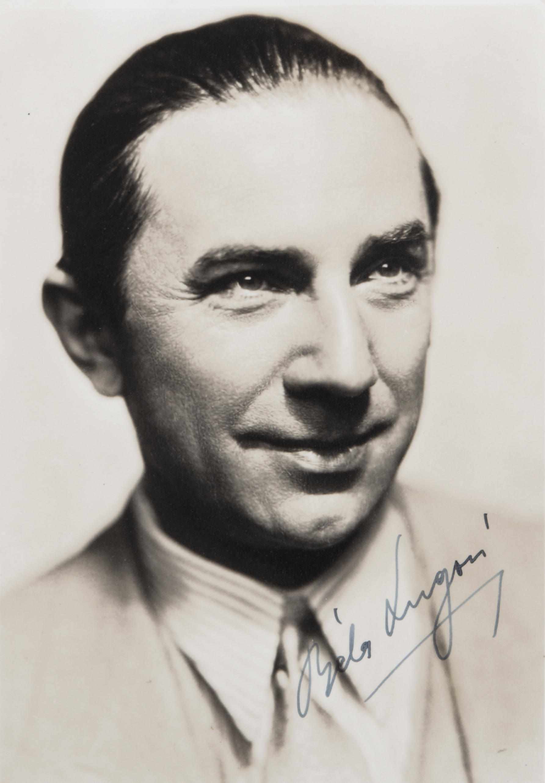 Appraisal: Bela Lugosi signed photograph Signed photograph ''Bla Lugosi'' sepia-toned gelatin