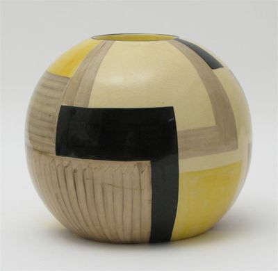 Appraisal: A rare Gray's Pottery ball vase designed by Susie Cooper