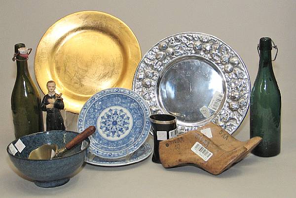 Appraisal: An assembled grouping of ceramic glass silverplate and various other