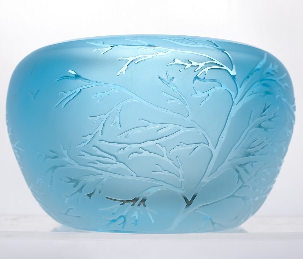 Appraisal: Carol Nesbitt Carved Studio Art Glass Floral Bowl Studio art