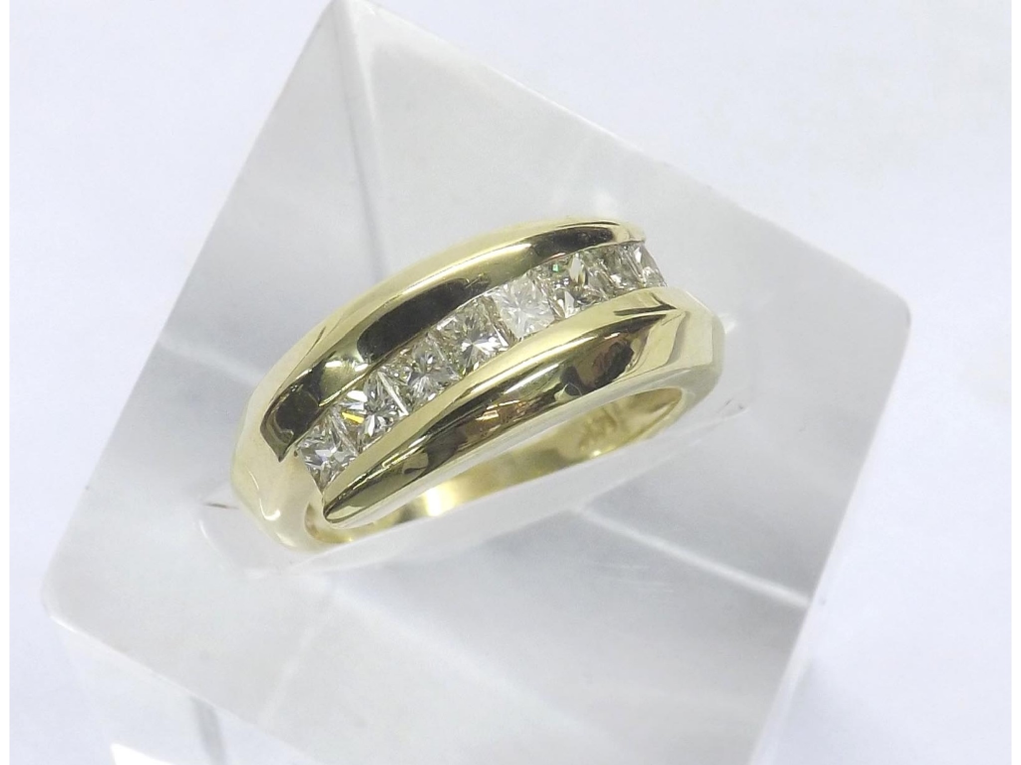 Appraisal: - -c ct yellow gold eight stone princess-cut diamond ring